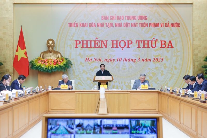 Chung tay xóa nhà dột, nhà tạm
